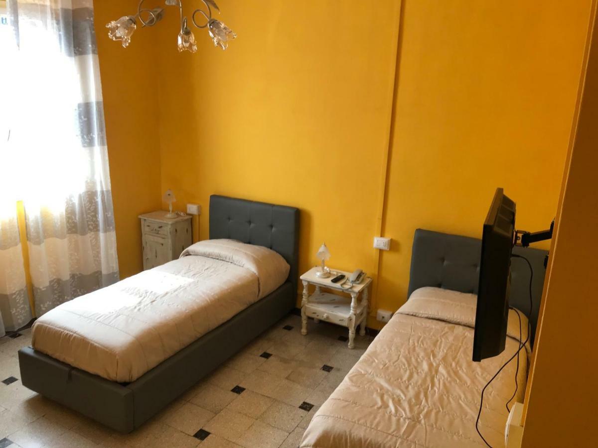 Albergo Antica Lanterna Castelnuovo di Garfagnana Extérieur photo