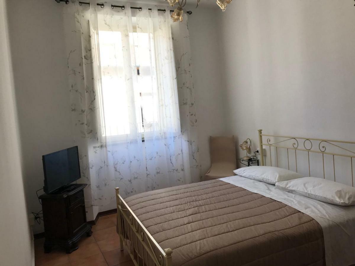 Albergo Antica Lanterna Castelnuovo di Garfagnana Extérieur photo