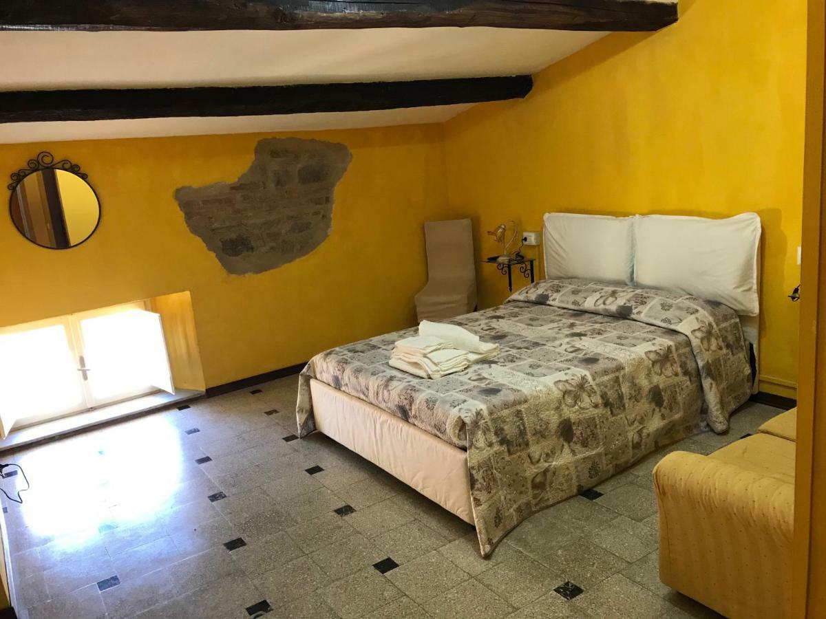 Albergo Antica Lanterna Castelnuovo di Garfagnana Extérieur photo